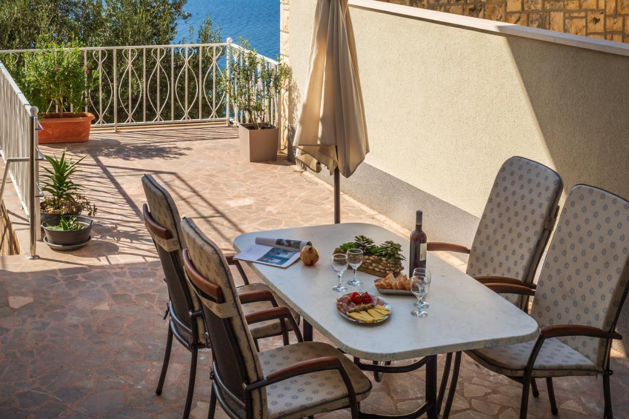 Holiday House Almissa Omiš Dış mekan fotoğraf